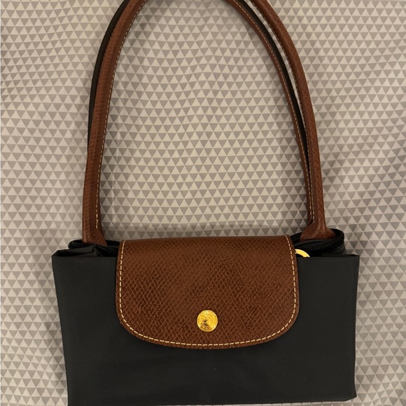 Long handle large nylon tote - Picture 6 of 10